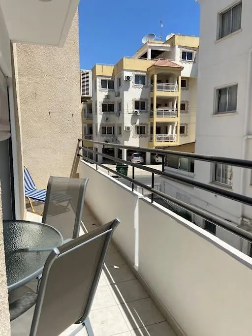 Apartamento Carisa Holidays Larnaca